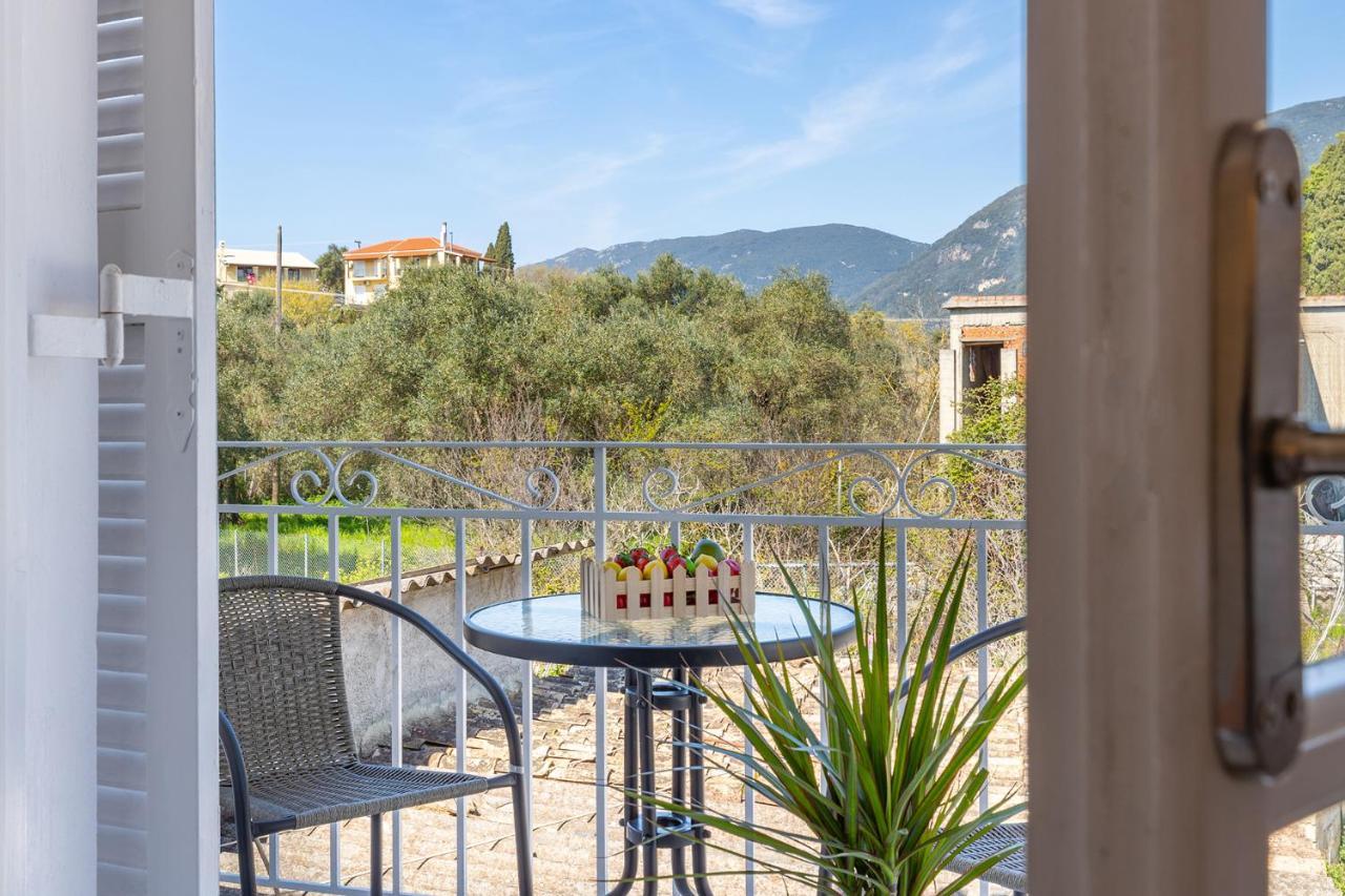 Albatross Apartments By Konnect, Ipsos Corfu Buitenkant foto